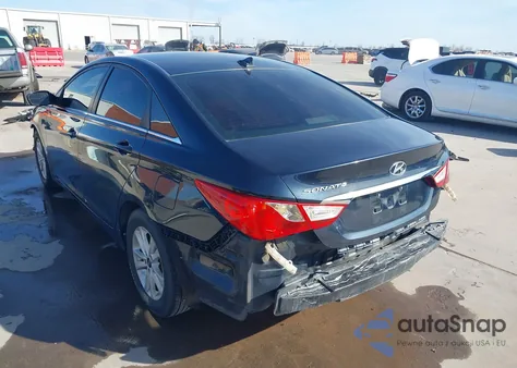2013 Hyundai Sonata Gls z USA, uszkodzony, nr VIN 5NPEB4AC4DH668554
